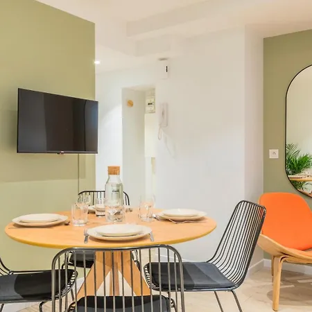Atypical In Semi-basement In The Heart Of *